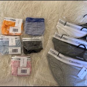 Women’s Size Small Calvin Klein Underwear